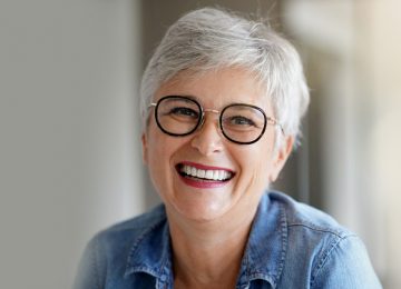 What Are the Cons and Pros of Dental Implants?