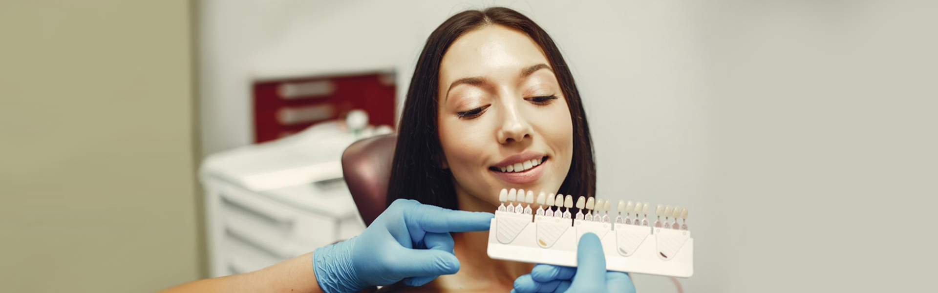 How Veneers Fix Crooked or Gapped Teeth?